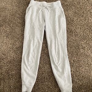 Lululemon Grey Sweatpants 4